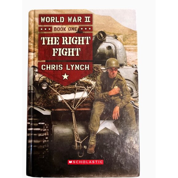 World War II Book One "The Right Fight" By Chris Lynch - Picture 1 of 16